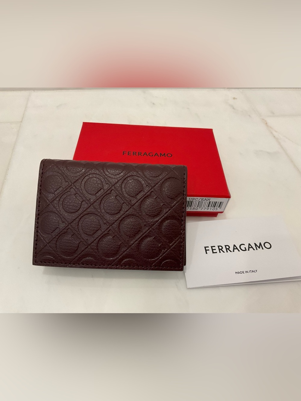 NEW Salvatore Ferragamo Gancini Embossed Gusseted Credit Card Wallet - BURGUNDY
